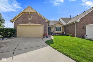 1046 Peppermill Run, Greenwood, IN 46143