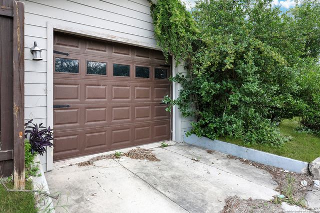 700 Dawson, San Antonio, TX 78202
