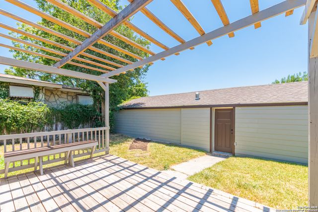 700 Dawson, San Antonio, TX 78202