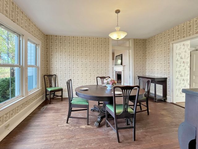 210 Hoha LN, Rocky Mount, VA 24151