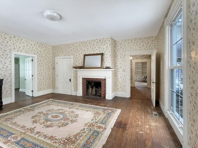 210 Hoha LN, Rocky Mount, VA 24151