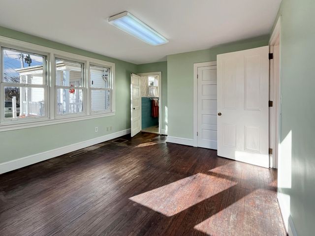 210 Hoha LN, Rocky Mount, VA 24151