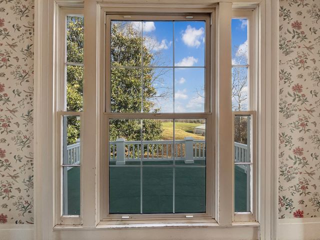 210 Hoha LN, Rocky Mount, VA 24151