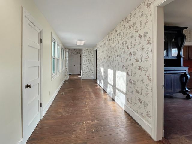 210 Hoha LN, Rocky Mount, VA 24151