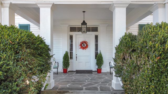 210 Hoha LN, Rocky Mount, VA 24151