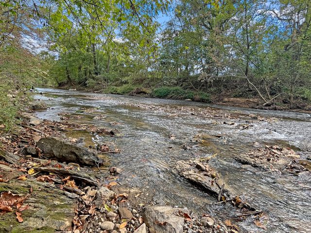 210 Hoha LN, Rocky Mount, VA 24151