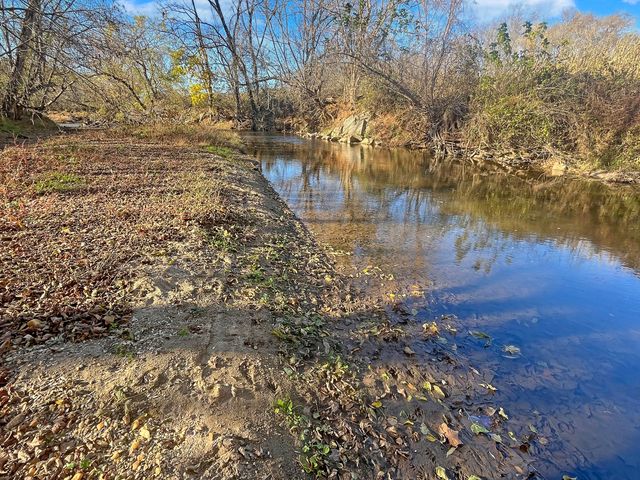 210 Hoha LN, Rocky Mount, VA 24151