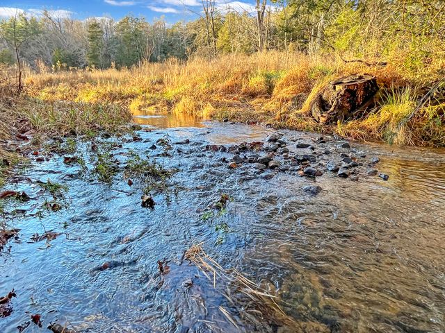 210 Hoha LN, Rocky Mount, VA 24151