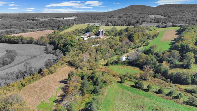 210 Hoha LN, Rocky Mount, VA 24151