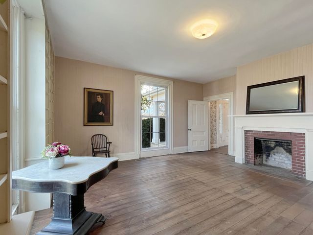 210 Hoha LN, Rocky Mount, VA 24151