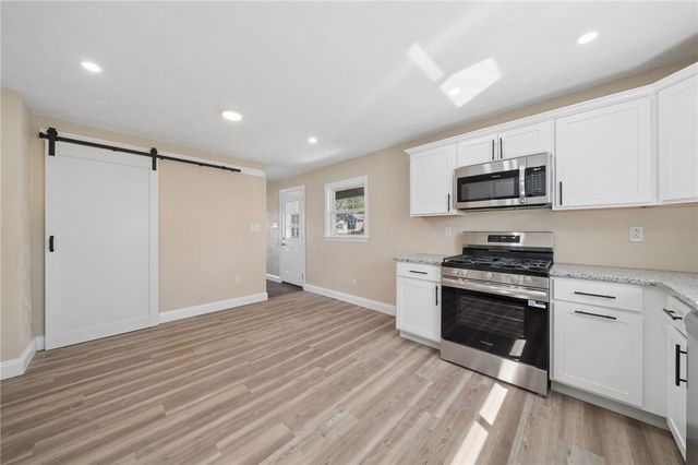 430 Bechman St, Springdale Boro, PA 15144