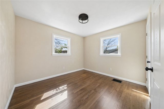 430 Bechman St, Springdale Boro, PA 15144