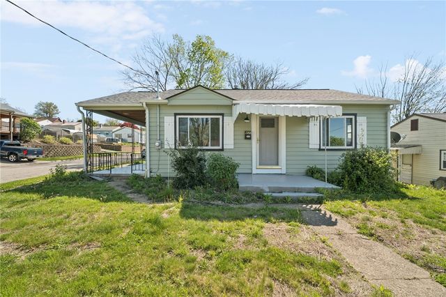 430 Bechman St, Springdale Boro, PA 15144