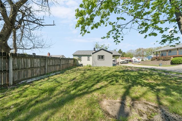 430 Bechman St, Springdale Boro, PA 15144
