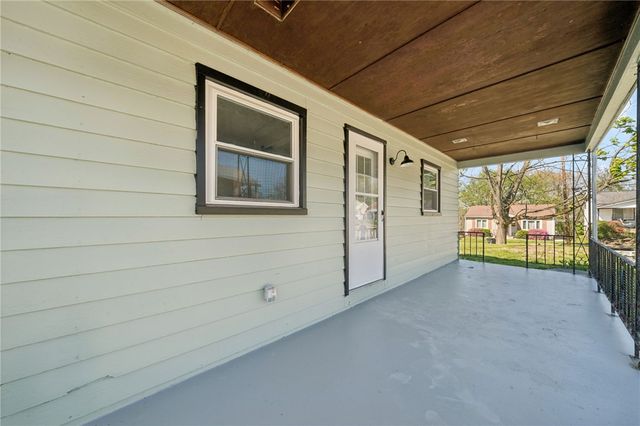 430 Bechman St, Springdale Boro, PA 15144
