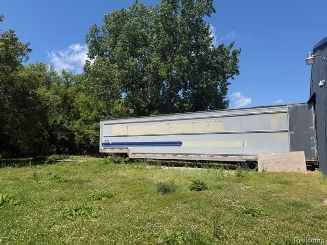 3328 Associates Drive, Burton, MI 48529