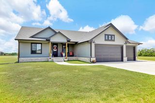 18311 W Highview Dr, Goddard, KS 67052