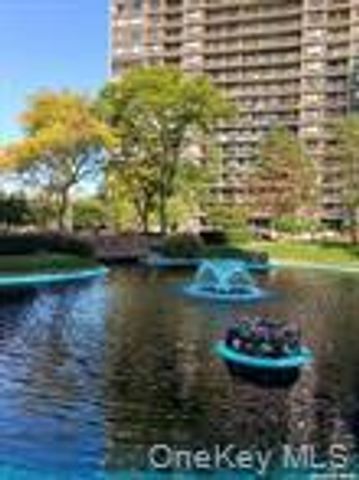 2 Bay Club Drive 17Z1, Bayside, NY 11360