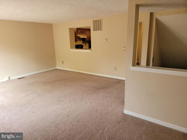 104 TOWNSHIP CT, Stephens City, VA 22655