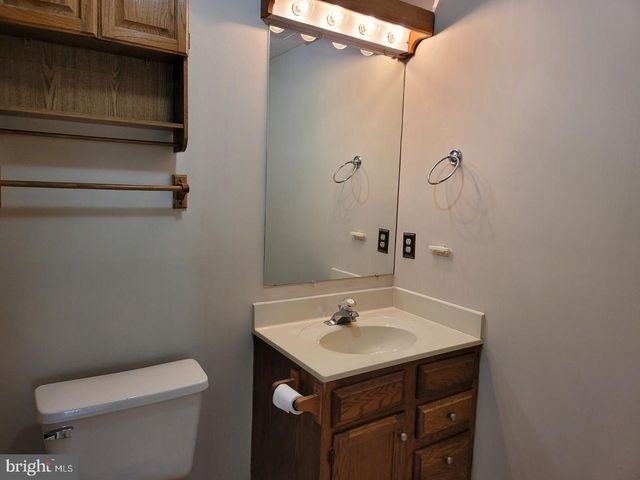 104 TOWNSHIP CT, Stephens City, VA 22655