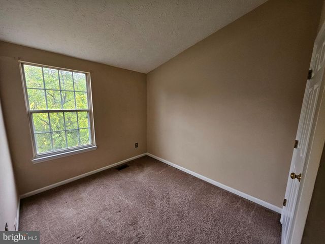 104 TOWNSHIP CT, Stephens City, VA 22655