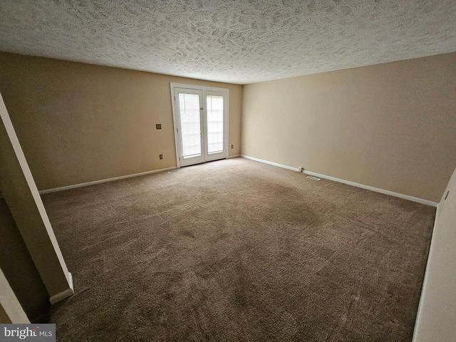 104 TOWNSHIP CT, Stephens City, VA 22655