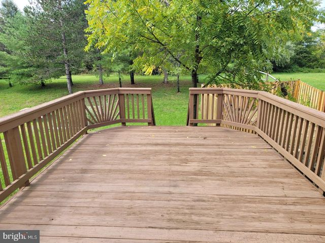 104 TOWNSHIP CT, Stephens City, VA 22655