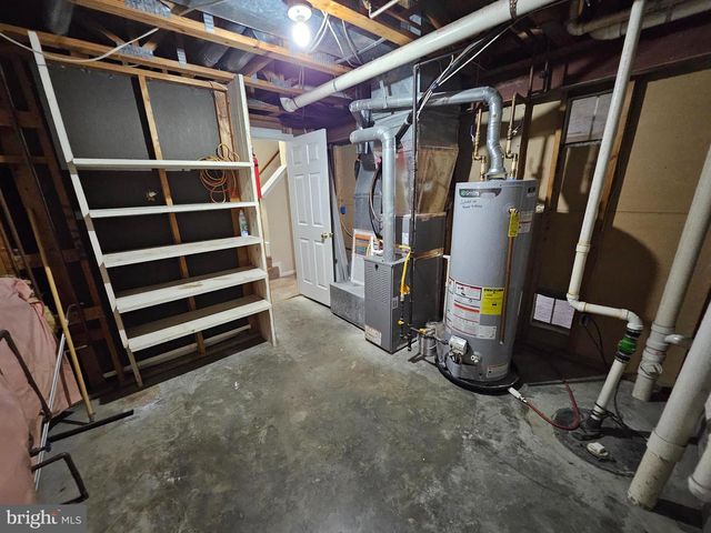 104 TOWNSHIP CT, Stephens City, VA 22655