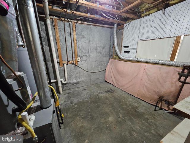 104 TOWNSHIP CT, Stephens City, VA 22655