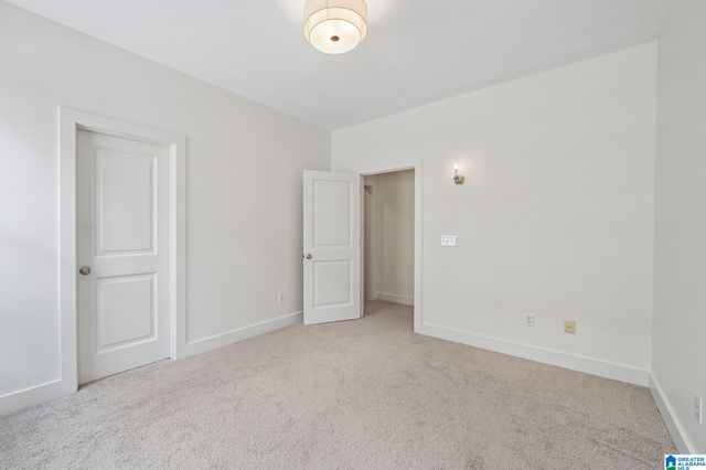 32 ABBOTT SQUARE, Birmingham, AL 35242
