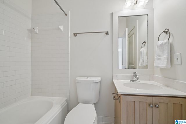 32 ABBOTT SQUARE, Birmingham, AL 35242