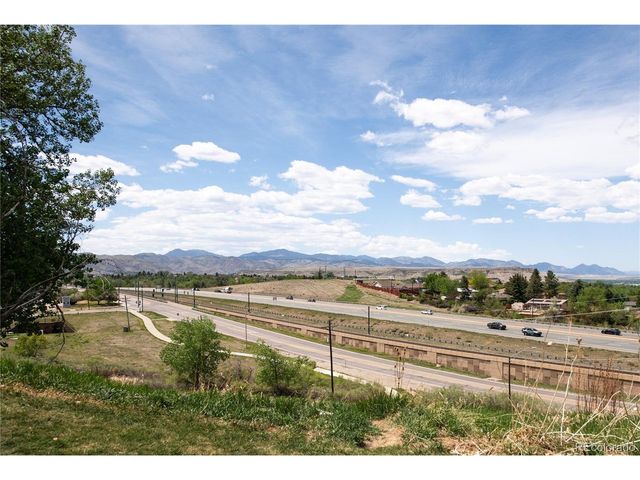 539 Wright St 305, Lakewood, CO 80228