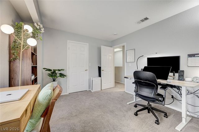 8054 West Rochelle Avenue, Las Vegas, NV 89147