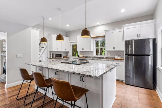 1450 Ripley Avenue, Maplewood, MN 55109