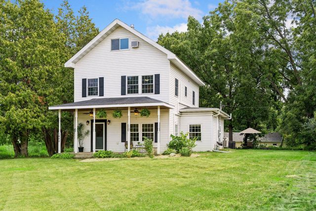 1450 Ripley Avenue, Maplewood, MN 55109