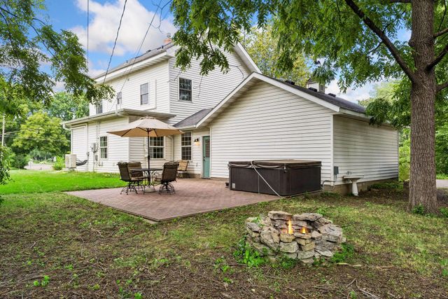 1450 Ripley Avenue, Maplewood, MN 55109