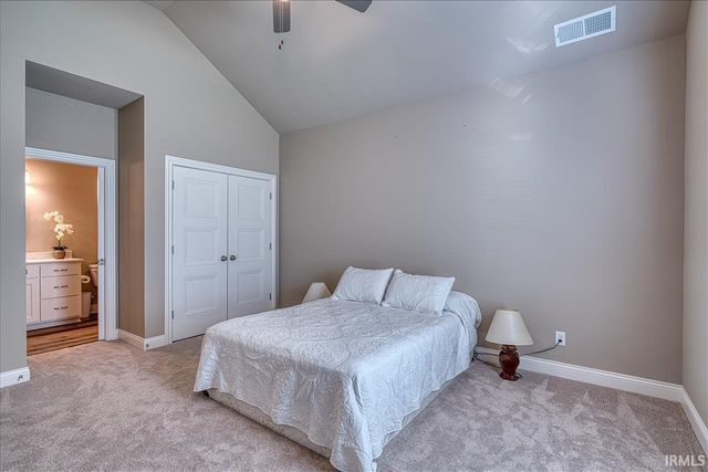 7138 Ironwood Circle A, Newburgh, IN 47630