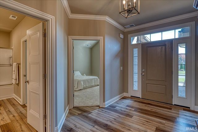 7138 Ironwood Circle A, Newburgh, IN 47630