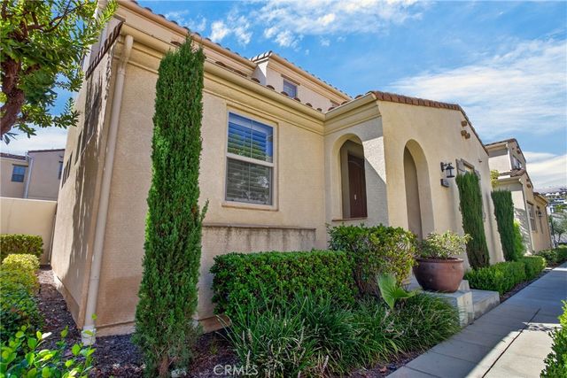 20304 Pienza Lane, Porter Ranch, CA 91326