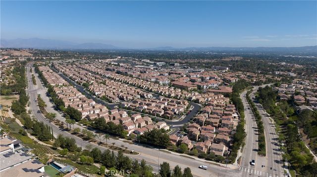 20304 Pienza Lane, Porter Ranch, CA 91326