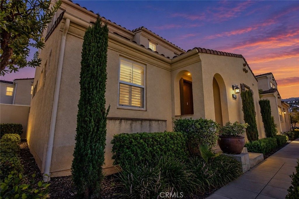 20304 Pienza Lane, Porter Ranch, CA 91326 — photo 2