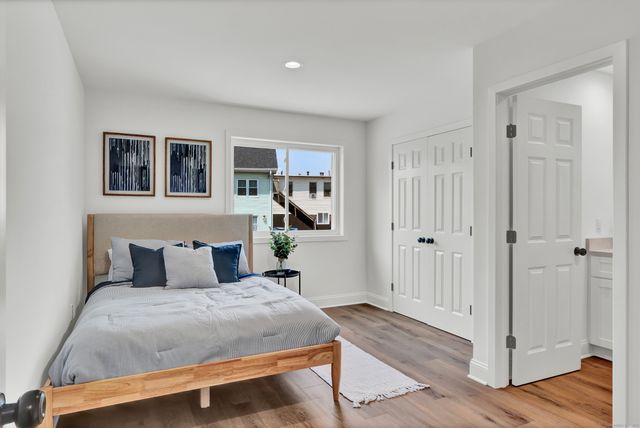 33 Main Street 16, Meriden, CT 06451