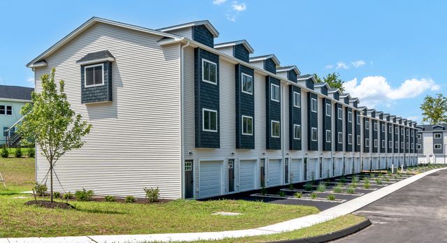 33 Main Street 16, Meriden, CT 06451