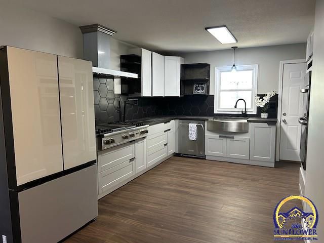 8039 SE Berryton RD, Berryton, KS 66409