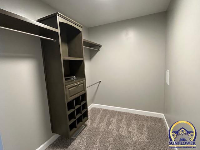 8039 SE Berryton RD, Berryton, KS 66409