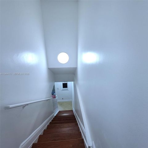 3920 Woodside Dr 8, Coral Springs, FL 33065