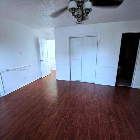 3920 Woodside Dr 8, Coral Springs, FL 33065