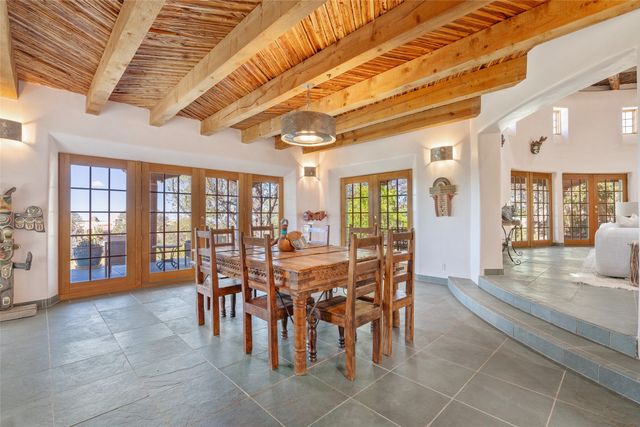 7 Altazano Drive, Santa Fe, NM 87505