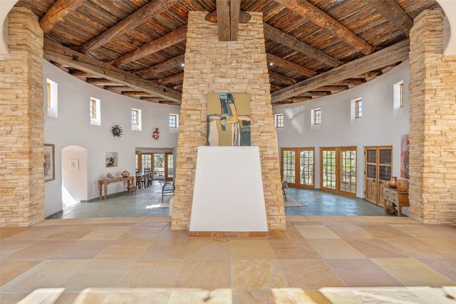 7 Altazano Drive, Santa Fe, NM 87505