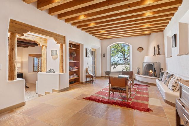 7 Altazano Drive, Santa Fe, NM 87505